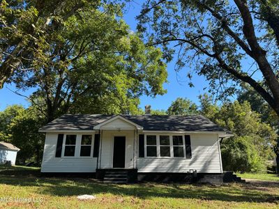 709 Strayhorn St, Senatobia, MS, 38668