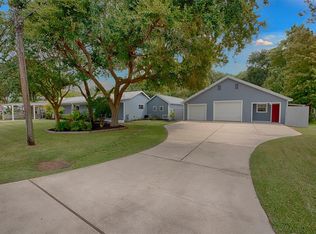 435 3rd St, San Leon, TX 77539