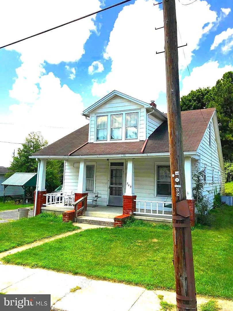 309 N Broad St photo 1