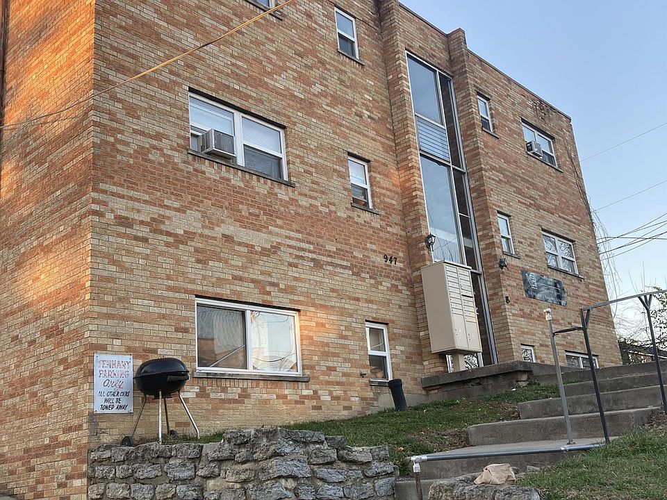 Front of bldg