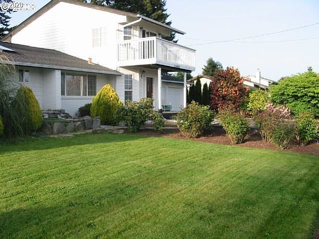 1st image of 17002 SE 39th St