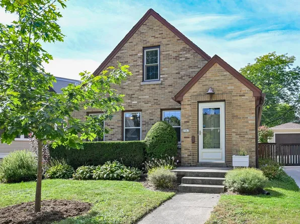 2563 N 71st STREET, Milwaukee, WI 53213