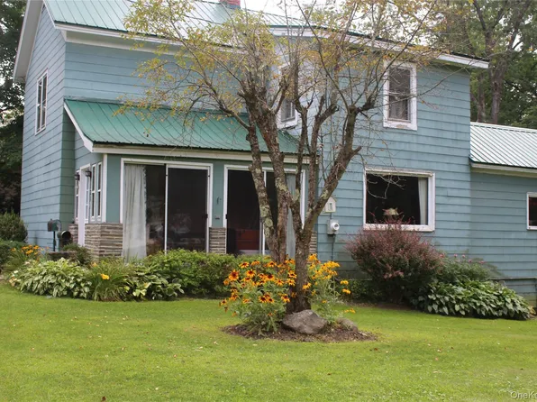 123 North Street, Walton, NY 13856