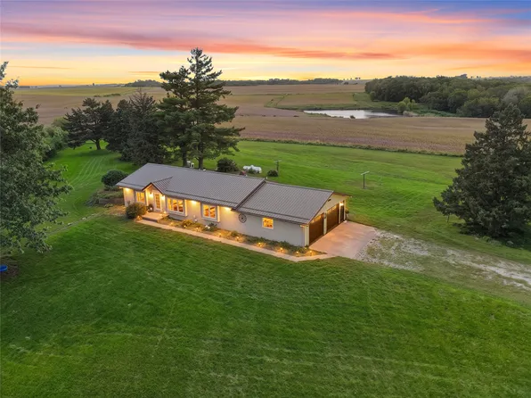 1539 80th Ave, Knoxville, IA 50138