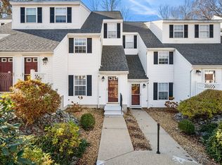 169 Berrington Rd, Leominster, MA 01453