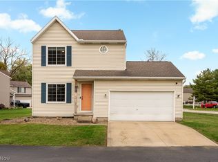 1095 Bennington Ct, Akron, OH 44312