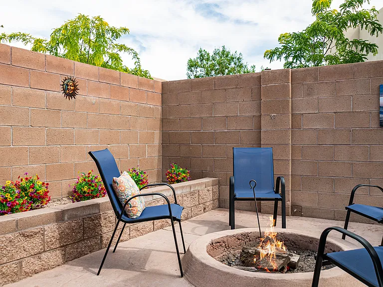1500 Villa Del Valle NE — Photo 13