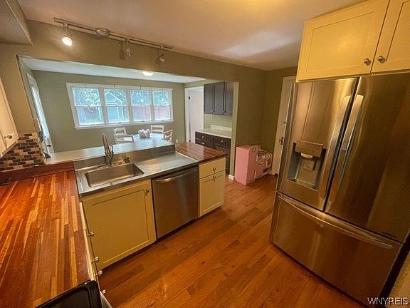 2nd image of 303 Burroughs Dr