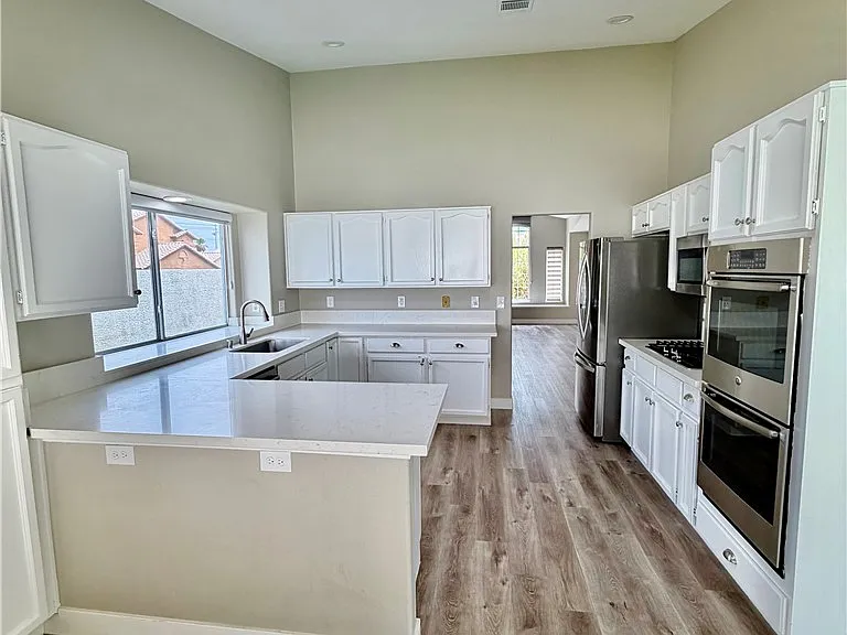 3121 Siena Cir — Photo 6
