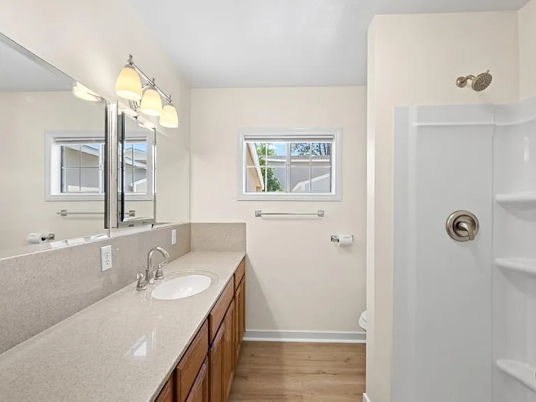 1251 Rees Rd — Photo 17