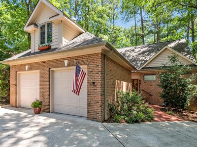 81106 Alexander, Chapel Hill, NC, 27517