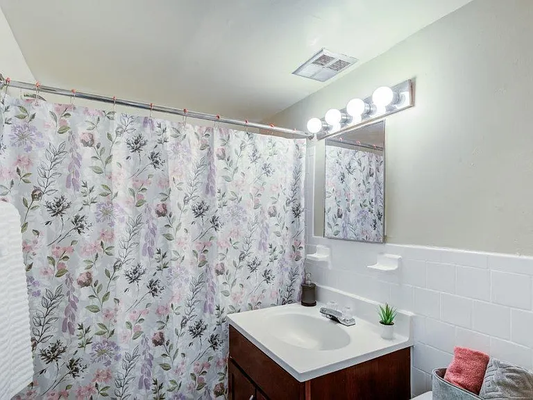 Princeton Estates Apartment Homes — Photo 15