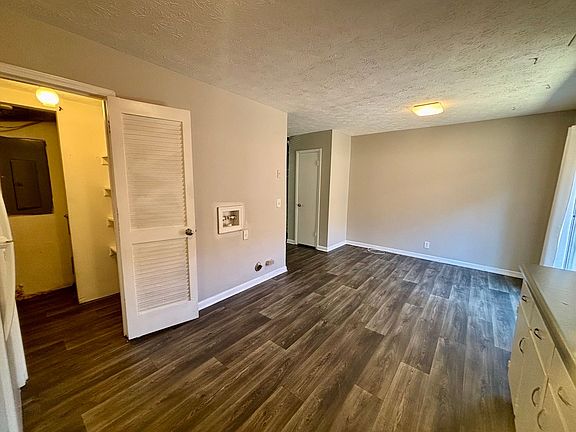 5th image of 3198 Washington Rd APT 4