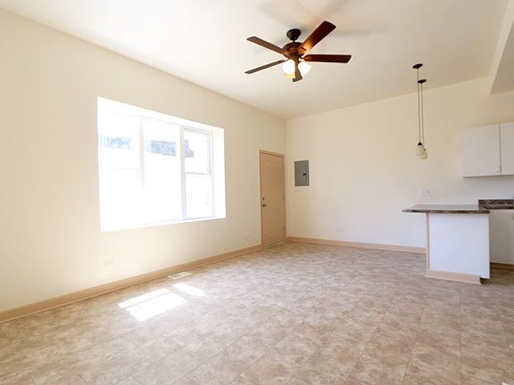 5th image of 2521 S Albany Ave #1R