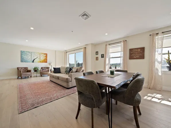 488 Quincy Ave #D, Quincy, MA 02169