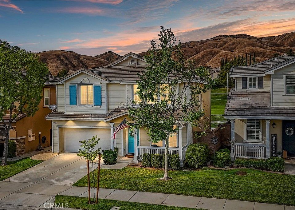 1st image of 33413 Wallace Way