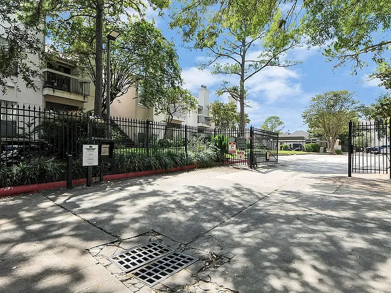 7950 N Stadium Dr #167 — Photo 23