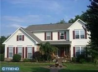 160 Freiberg Dr, Lincoln Univ, PA 19352