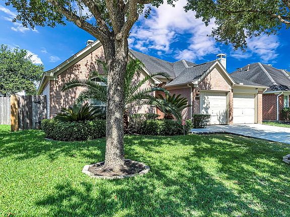 2nd image of 4919 Mission Lake Ct