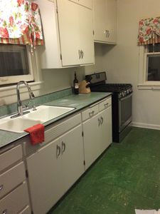 404 W 16th St, Hays, KS, 67601