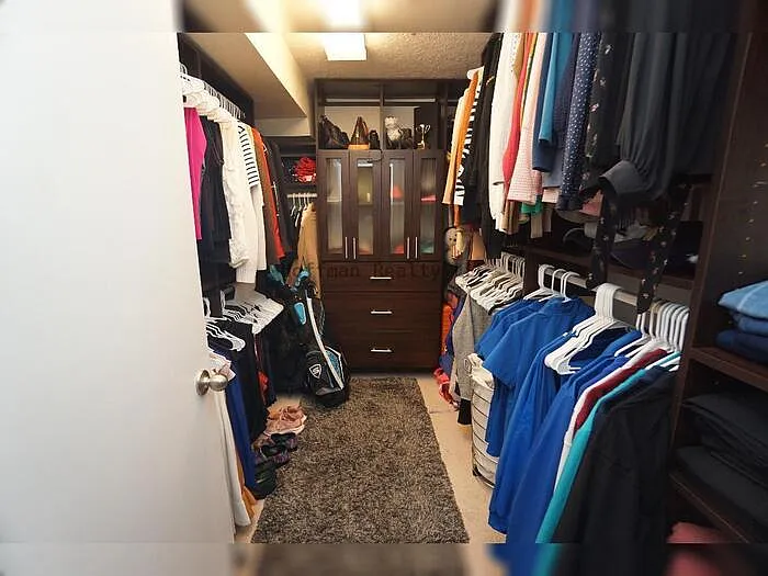 1501 W Horatio St #111 — Photo 14