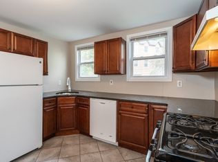 68 Chestnut St #1, Weehawken, NJ 07086