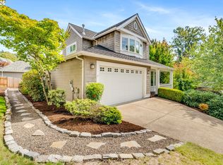 2526 NW Marsden Pl, Portland, OR 97229