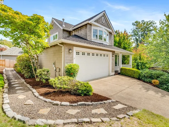 2526 NW Marsden Pl, Portland, OR 97229