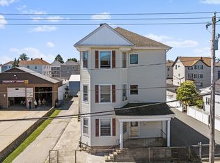 201 Peckham St, Fall River, MA 02724