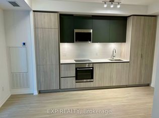 8 Widmer St #607, Toronto, ON M5V 0W6