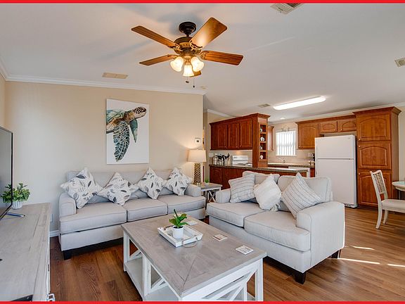 3rd image of 701 Spanish Main Dr #614