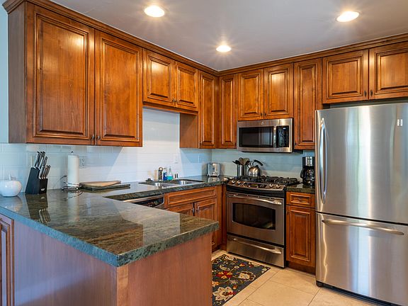 5th image of 400 N Avenida Caballeros Unit 10
