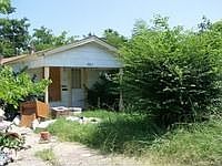 1st image of 1003 E Zion St