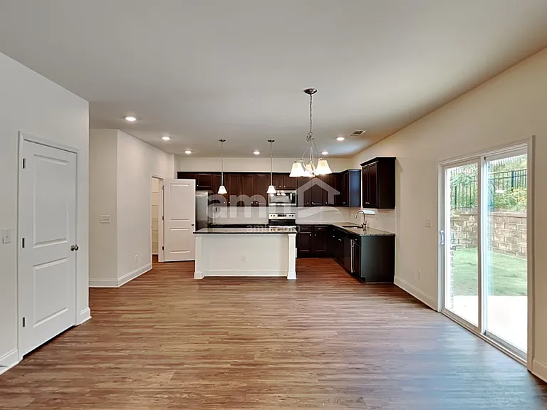 2050 Brook Enclave Trl — Photo 7