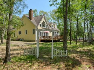 52 Falls Rd, Newcastle, ME 04553