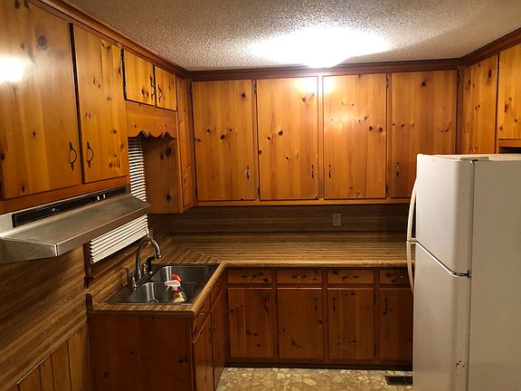 5th image of 2665 Elmwood Dr