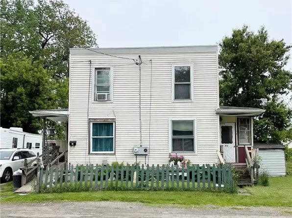 812 E 5th St, Elmira, NY 14901