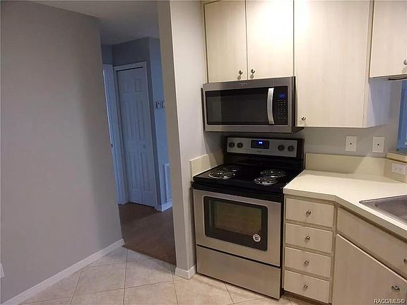 4th image of 11112 W Cove Harbor Dr Unit 110