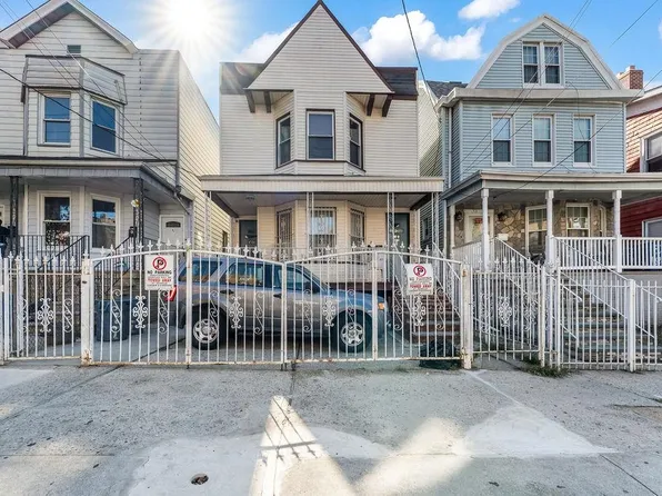 35 Lexington Avenue image 1 of 30