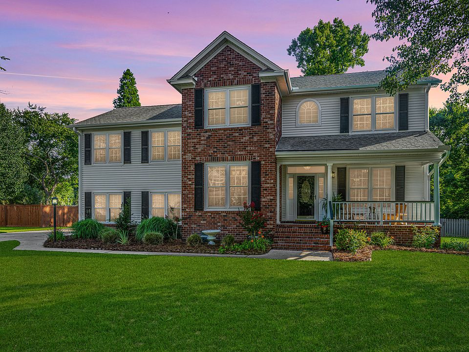 1st image of 2026 Thornhill Dr
