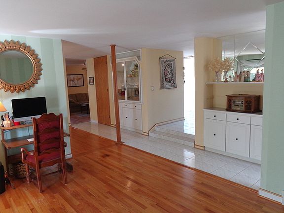 4th image of 15412 Betty Ann Ln
