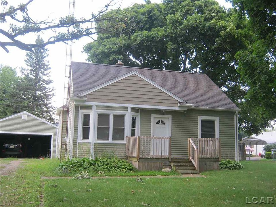 1st image of 1101 Murray Dr
