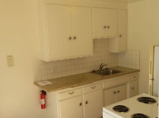 920 V St APT 1, Sacramento, CA 95818