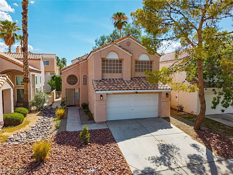 2117 Feather Bush St — Photo 1