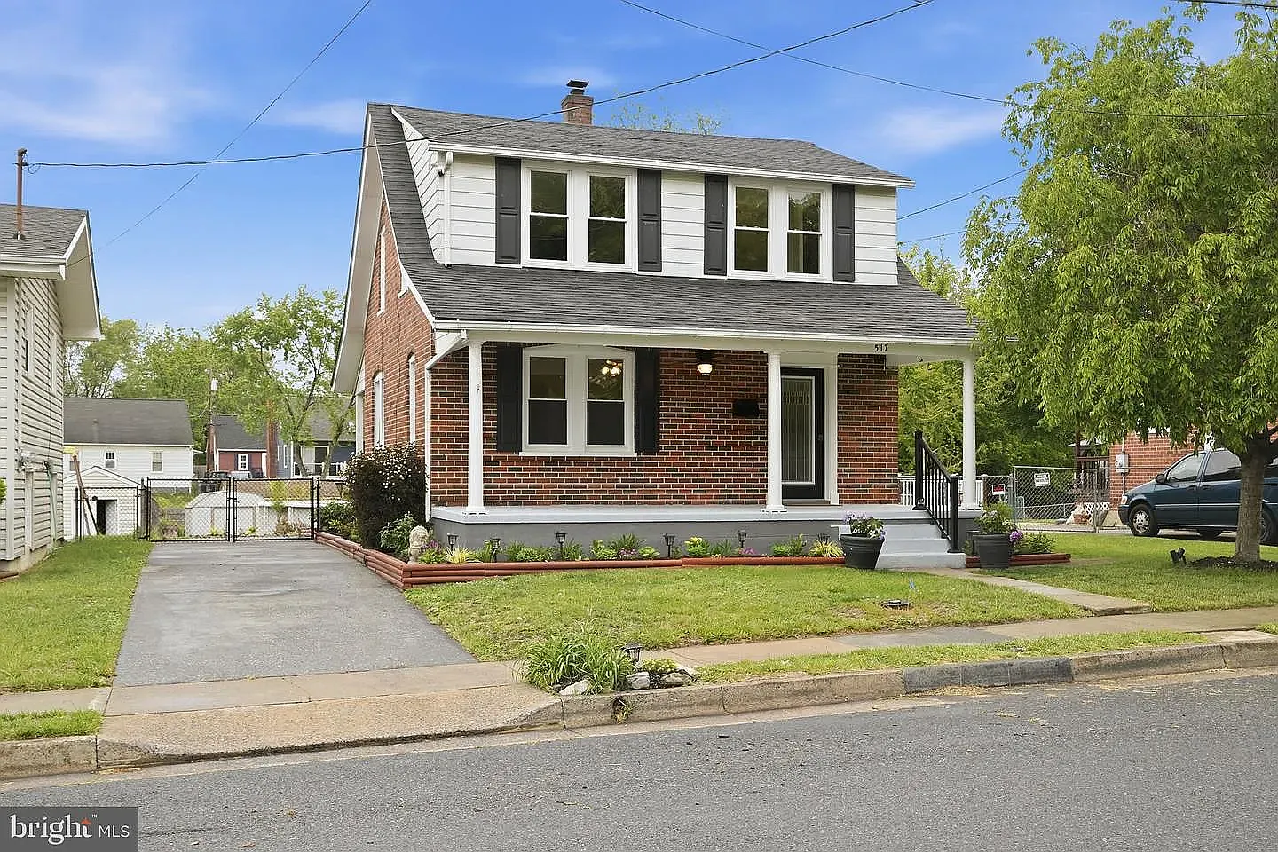 3 bed, 1366 sqft, $750 — Photo 1