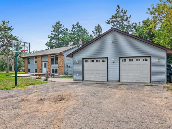 650 93rd St, Roberts, WI 54023