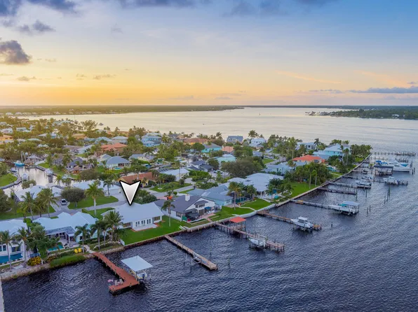 1270 SW Dyer Point Road, Palm City, FL 34990