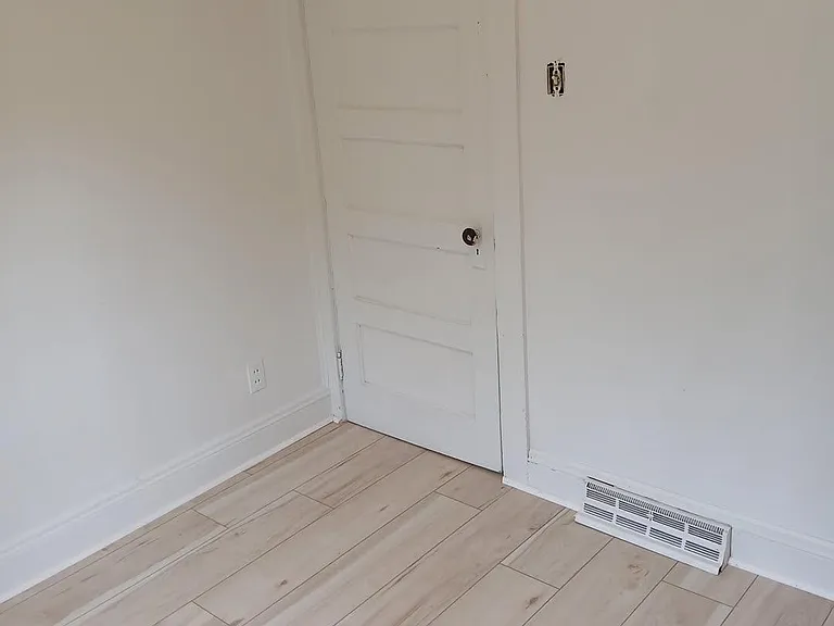 256 Barretts Dr — Photo 14