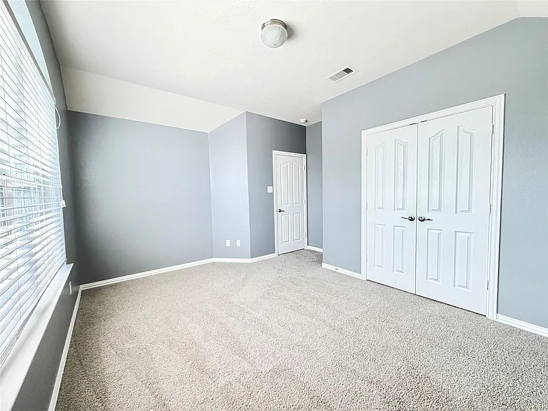 24514 Hikers Bend Dr — Photo 20