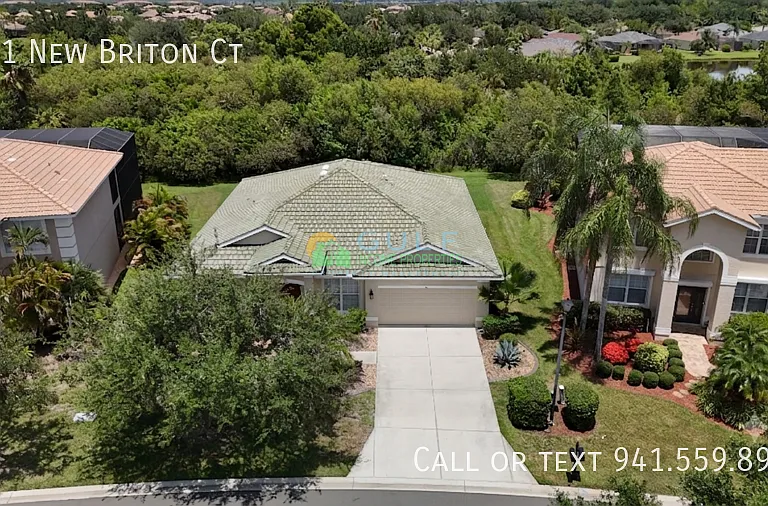 141 New Briton Ct — Photo 2